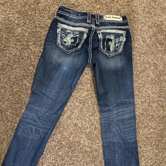 Jeans - Picture 2 of 3